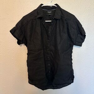 Women’s Black Linen Short Sleeve Button-Up Shirt